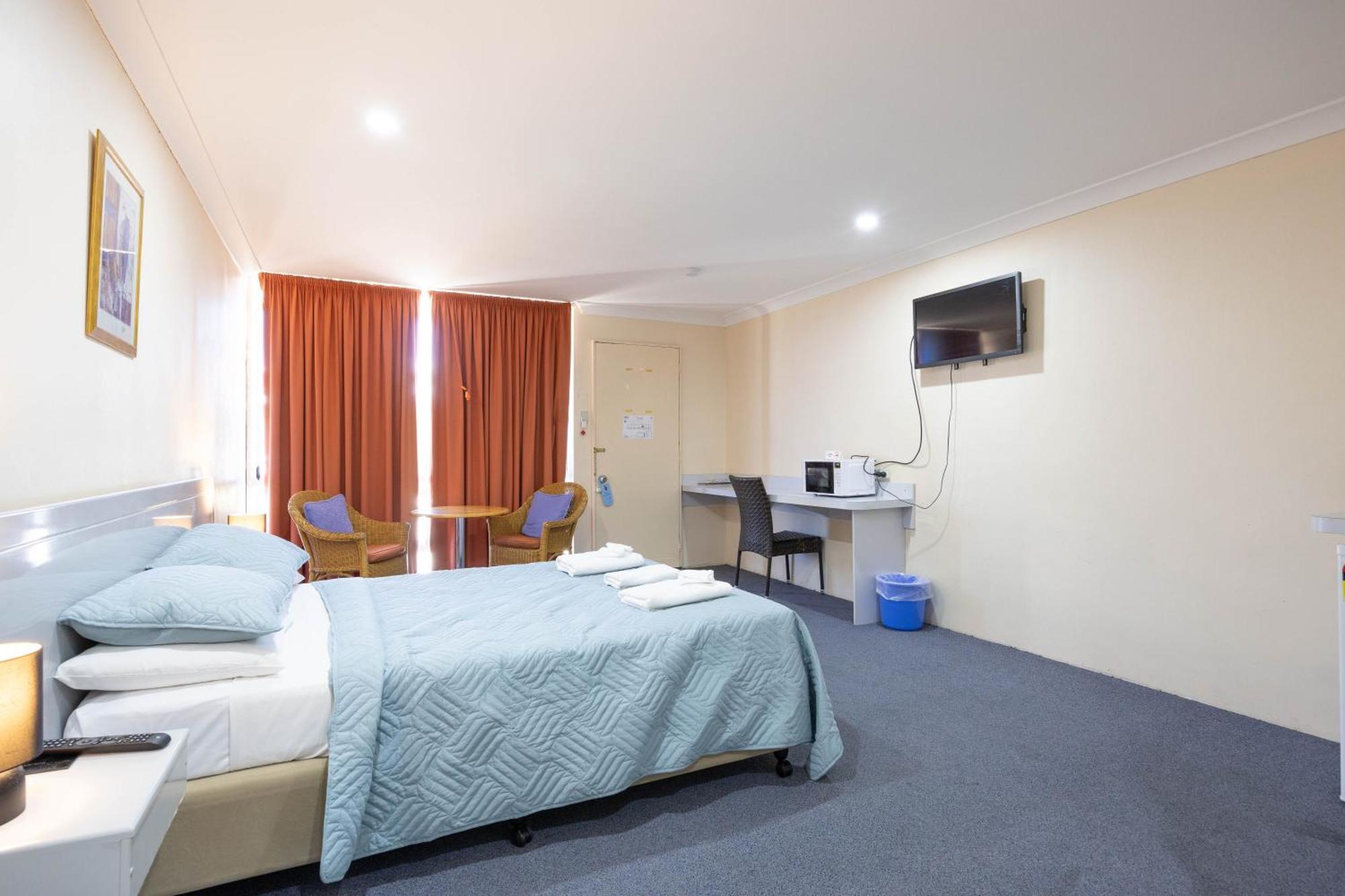 וורוויק Alexander Motel מראה חיצוני תמונה
