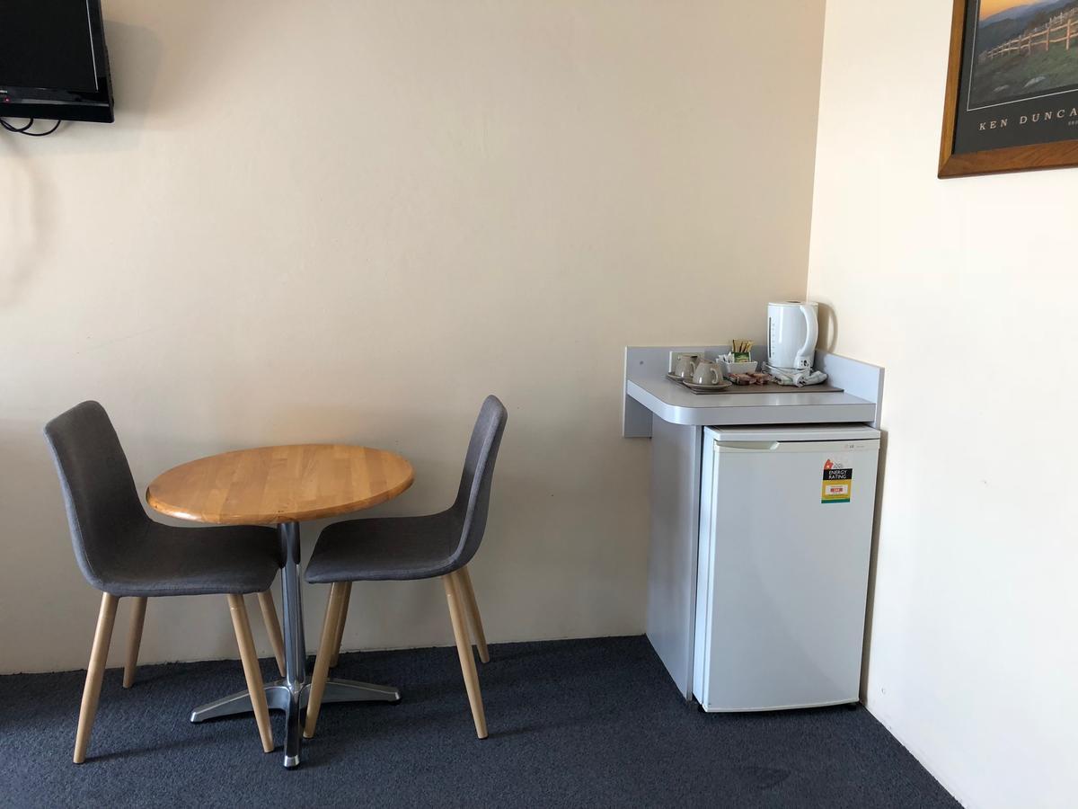 וורוויק Alexander Motel מראה חיצוני תמונה