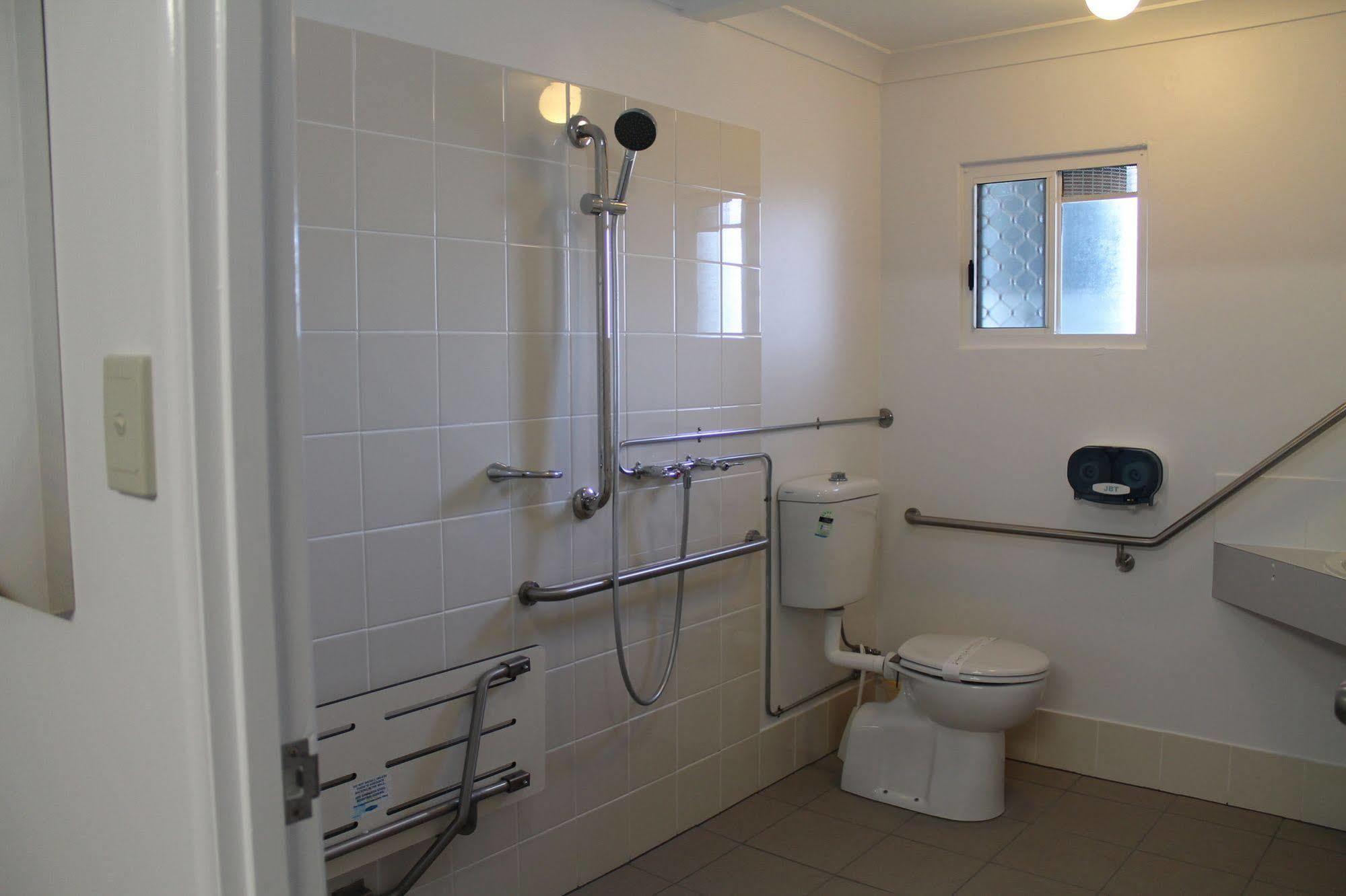 וורוויק Alexander Motel מראה חיצוני תמונה